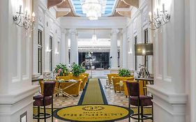 Hotel President